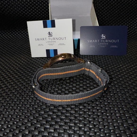 Men’s Smart Turnout London Watch Wristwatch w/ Box & Papers Water Resistant 5ATM - Picture 8 of 12